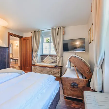 Debowa, Sun & Snow Apartment *